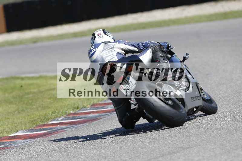 /43 08.08.2025 Discover the Bike ADR/Race 3 rot/403